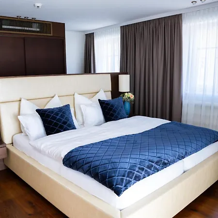 Luxury Boutique Iris Porsche Hotel Mondsee